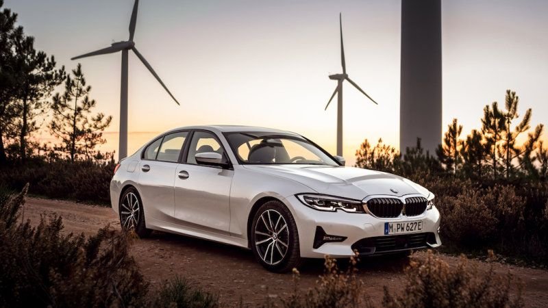 BMW 330e Plug-in Hybrid
